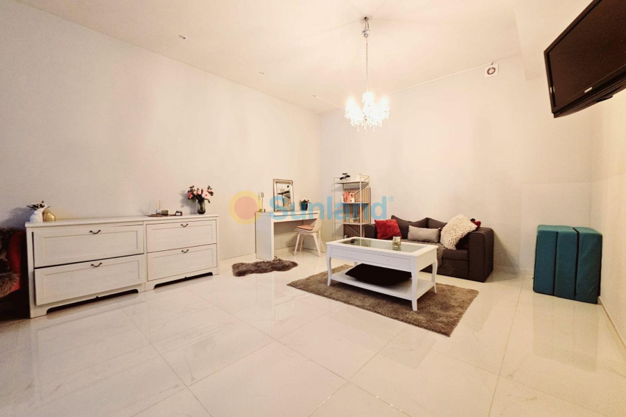 Använda fastigheter - Villa - Orihuela Costa - Villamartin