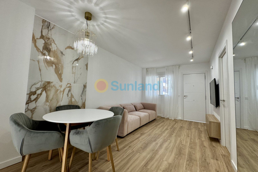 Resale - Apartamento - Orihuela Costa - La Ciñuelica