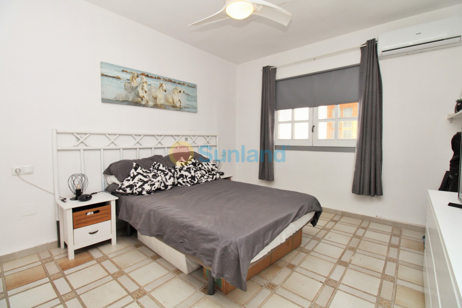 Вторичка - Апартамент - Villamartin