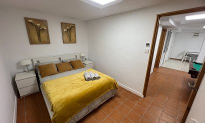 Resale - Villa - Algorfa