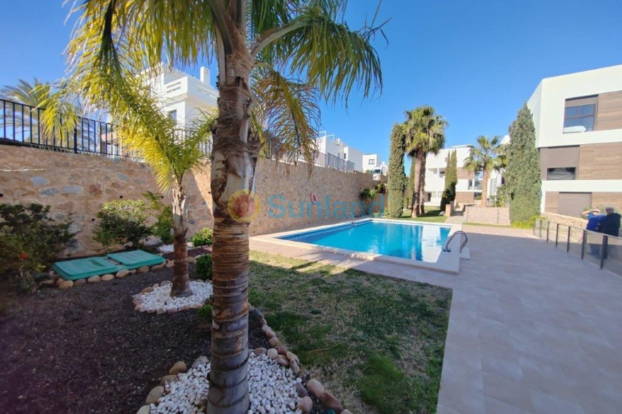 Resale - Apartment - Orihuela Costa - Las Ramblas