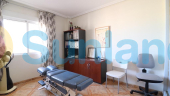 Resale - Apartment - Orihuela Costa - La Zenia