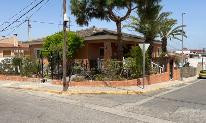 Använda fastigheter - Villa - Benijofar - pueblo