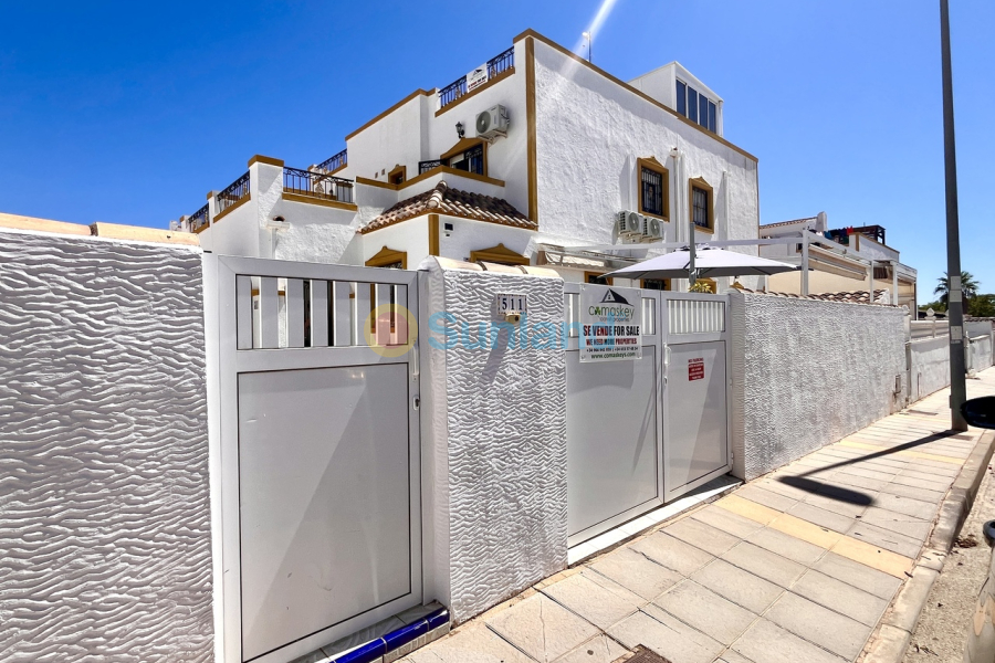 Använda fastigheter - T - Los Montesinos