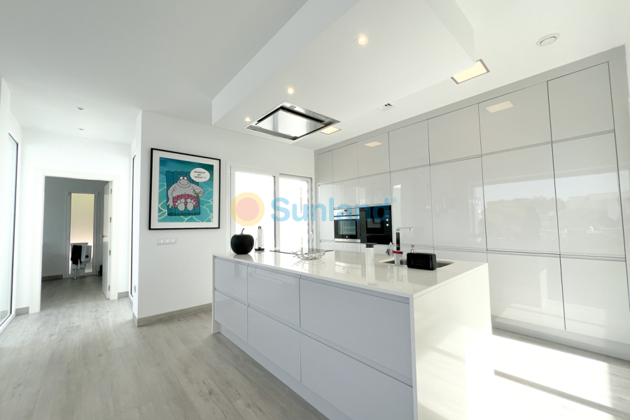 Använda fastigheter - V - Las Colinas Golf Resort