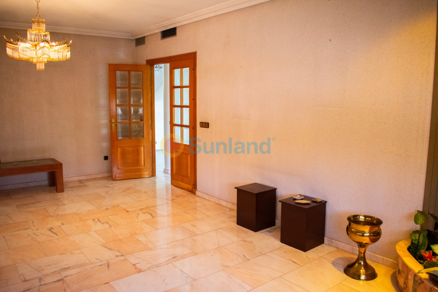 Segunda mano - Chalet - Llano de brujas