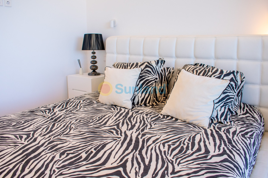 Resale - Apartment - Orihuela Costa - Las Colinas golf