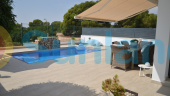 Resale - Villa - Orihuela costa - 