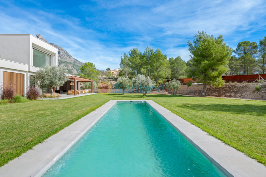 Använda fastigheter - Villa - Finestrat