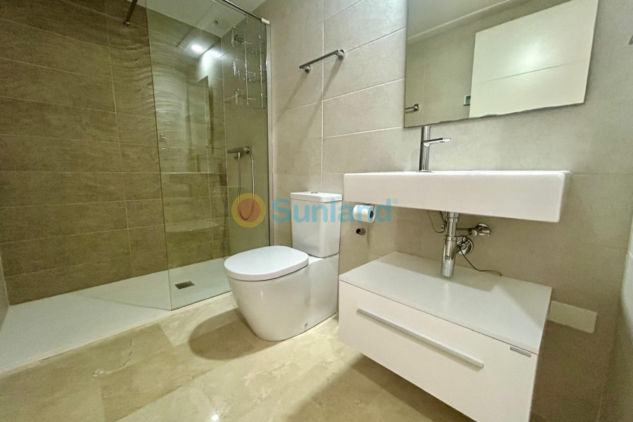 Resale - Apartment - Torrevieja - Punta Prima