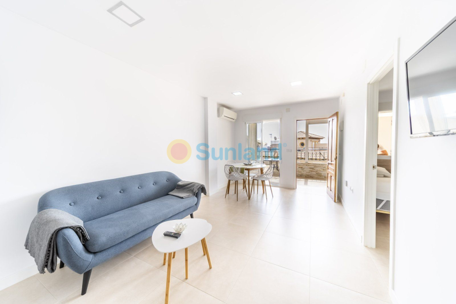 Resale - Apartamento - Torrevieja - Punta Prima