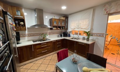 Resale - Townhouse - Elche - Center