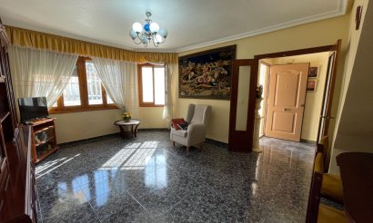 Resale - Townhouse - Jacarilla - Comunidad Valenciana