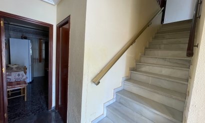 Resale - Townhouse - Jacarilla - Comunidad Valenciana