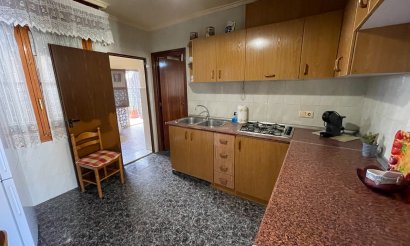 Resale - Townhouse - Jacarilla - Comunidad Valenciana