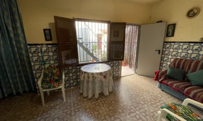 Resale - Townhouse - Jacarilla - Comunidad Valenciana