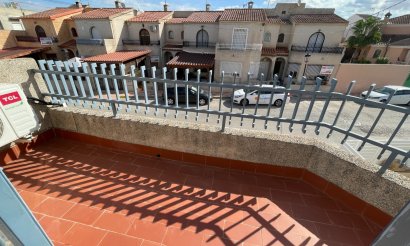 Resale - Townhouse - Jacarilla - Comunidad Valenciana