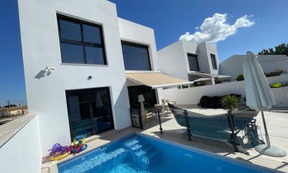 Resale - Villa - Formentera del Segura - pueblo