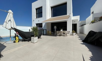 Resale - Villa - Formentera del Segura - pueblo