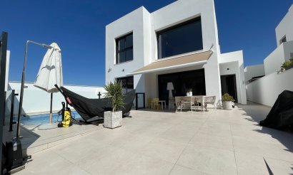 Resale - Villa - Formentera del Segura - pueblo