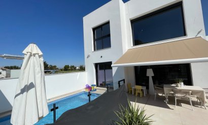 Resale - Villa - Formentera del Segura - pueblo