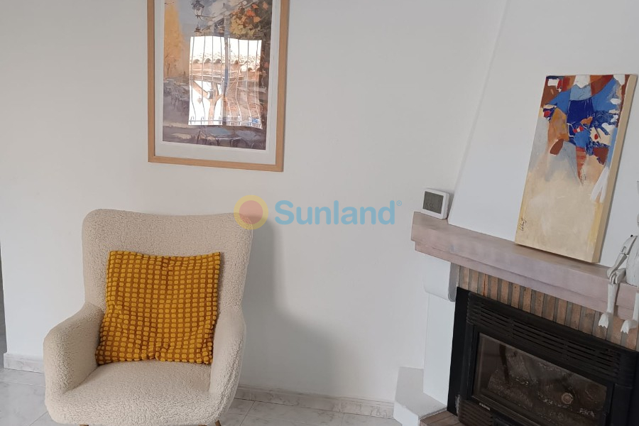 Segunda mano - Chalet - Torrevieja