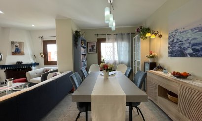Resale - Apartment - Flat - Almoradí - Center