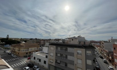 Resale - Apartment - Flat - Almoradí - Center