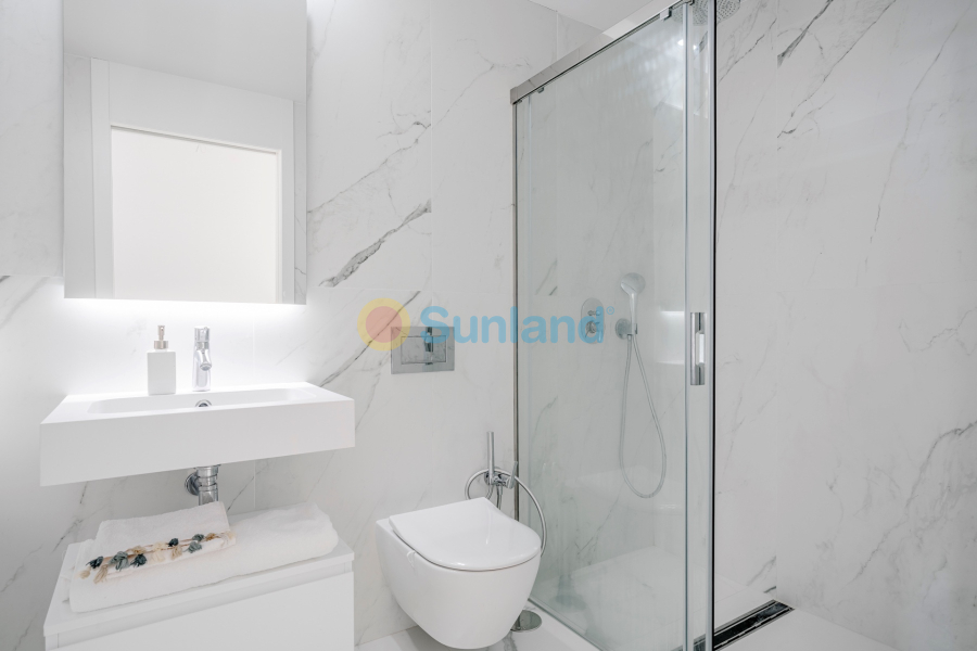 Resale - Apartment - Benidorm