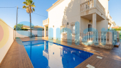 Resale - Villa - Orihuela Costa - Cabo Roig