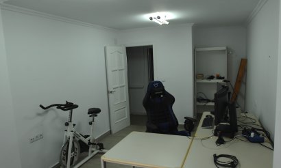 Alquiler a largo plazo - Adosado - Crevillente