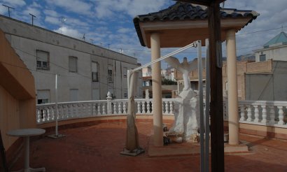 Alquiler a largo plazo - Adosado - Crevillente