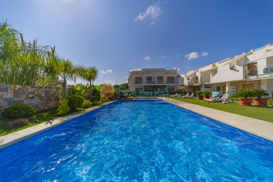 Resale - Ático - Orihuela costa - Pilar De La Horadada