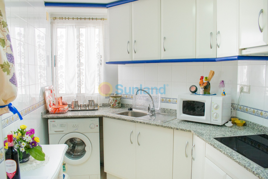 Resale - Apartment - Guardamar del Segura - 