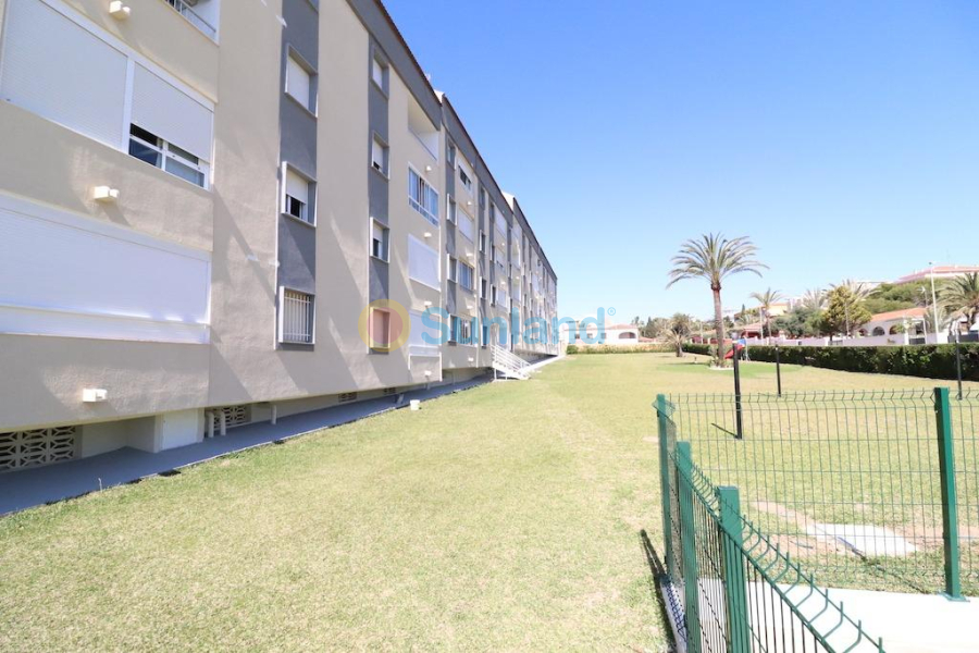 Segunda mano - Apartamento - Torrevieja - Punta Prima