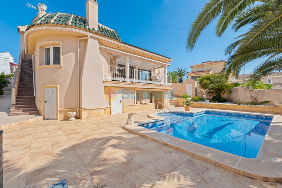 Verkauf - Detached Villa - Ciudad Quesada - Central Quesada