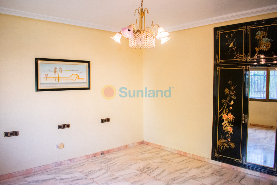 Segunda mano - Chalet - Llano de brujas