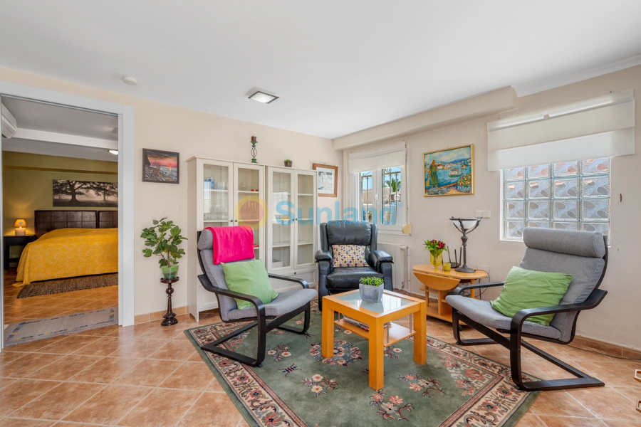 Resale - Villa - Ciudad Quesada - Rojales