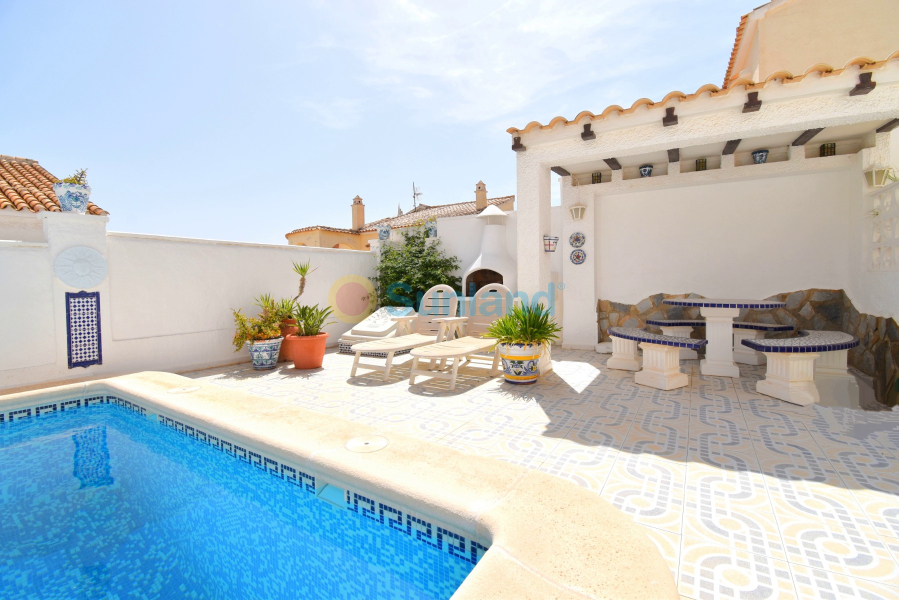 Resale - Villa - Orihuela Costa - Villamartin