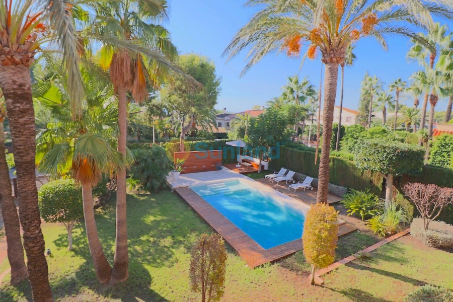 Resale - Villa - Benidorm - Coblanca