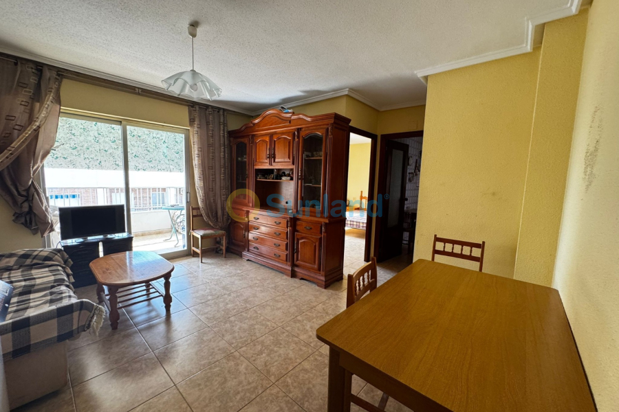 Resale - Apartment - Torrevieja - Punta Prima