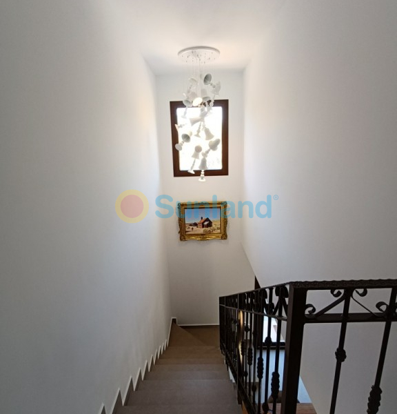 Resale - Villa - Pinar De Campoverde - 