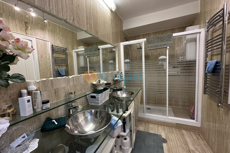 Resale - V - Las Ramblas