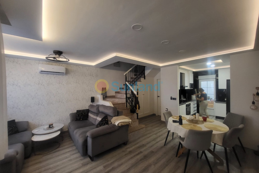 Segunda mano - Chalet - Orihuela Costa - Villamartin