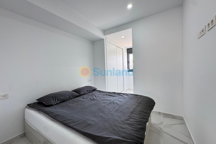 Resale - Apartment - Torrevieja - 