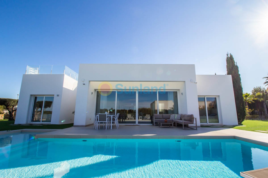 Resale - Villa - Orihuela - Las Colinas Golf