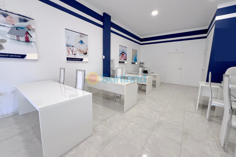 Resale - Commercial - Orihuela Costa - Playa Flamenca