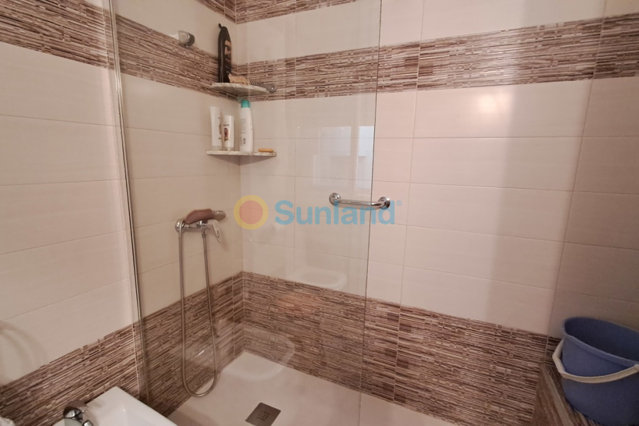 Använda fastigheter - T - Benijofar