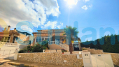 Resale - Villa - San Miguel de Salinas