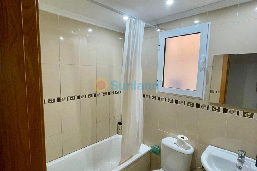 Segunda mano - A - Benijofar - Pueblo 4